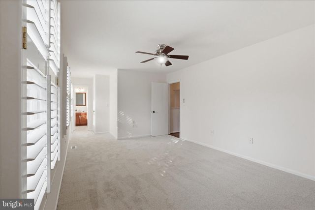 6249 GHADBAN CT, Warrenton, VA 20187