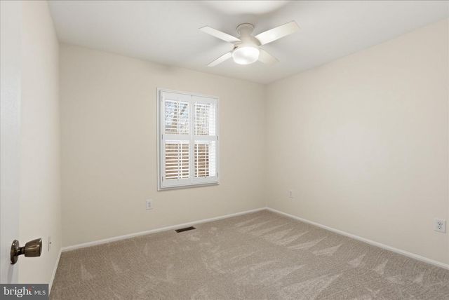 6249 GHADBAN CT, Warrenton, VA 20187