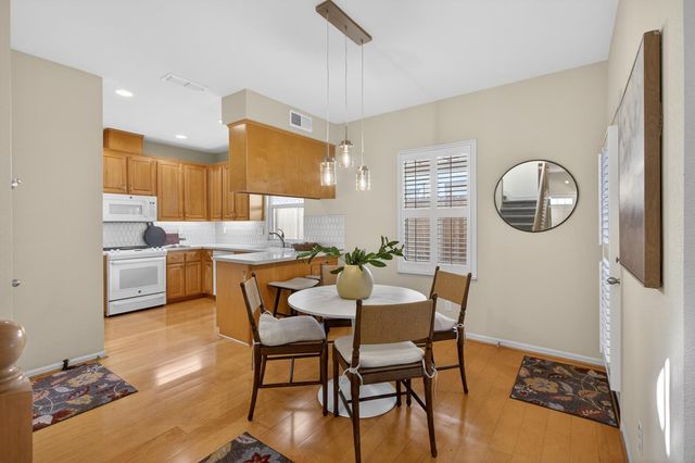 2509 I St, Sacramento, CA 95816