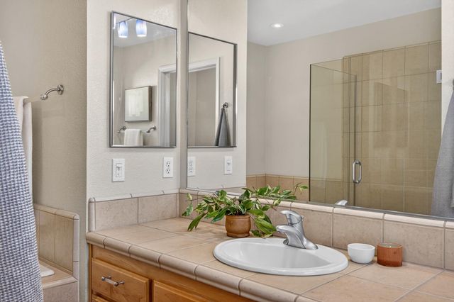 2509 I St, Sacramento, CA 95816