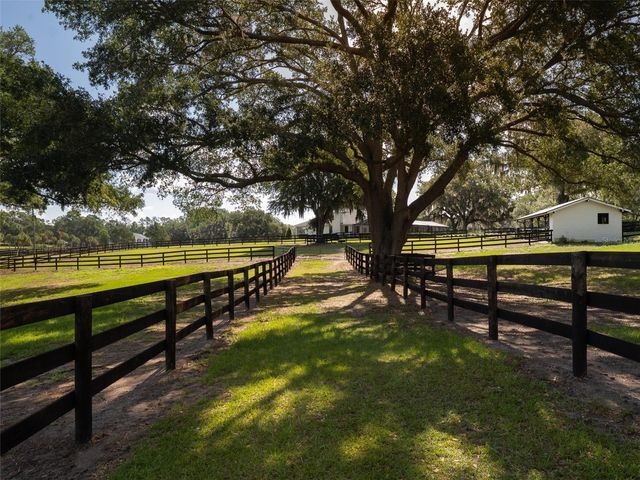 10250 NW 76TH TERRACE, Ocala, FL 34482
