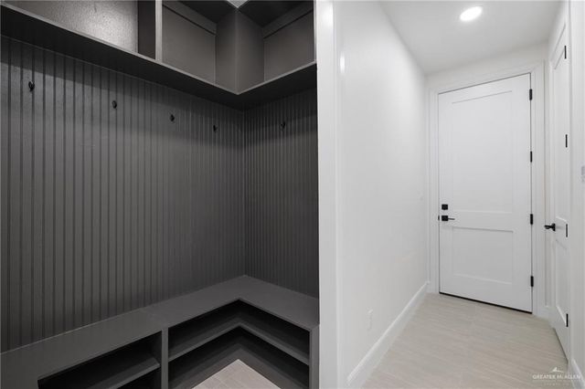 9900 N 25th Street, Mcallen, TX 78504