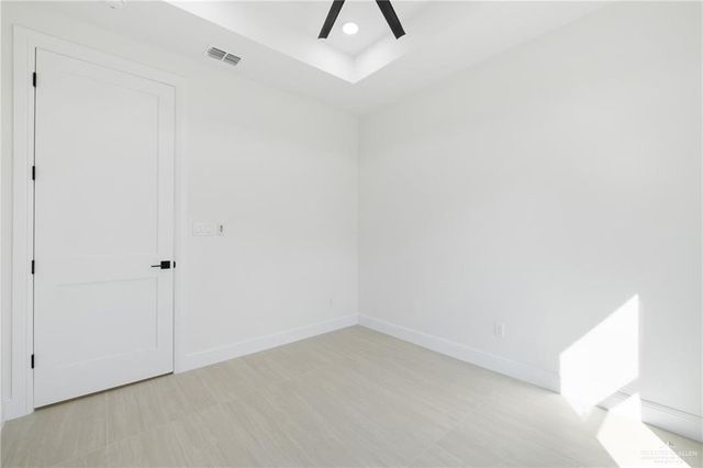 9900 N 25th Street, Mcallen, TX 78504