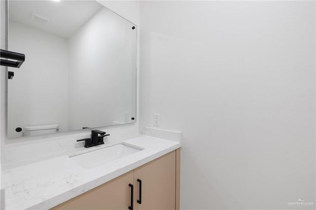 9900 N 25th Street, Mcallen, TX 78504