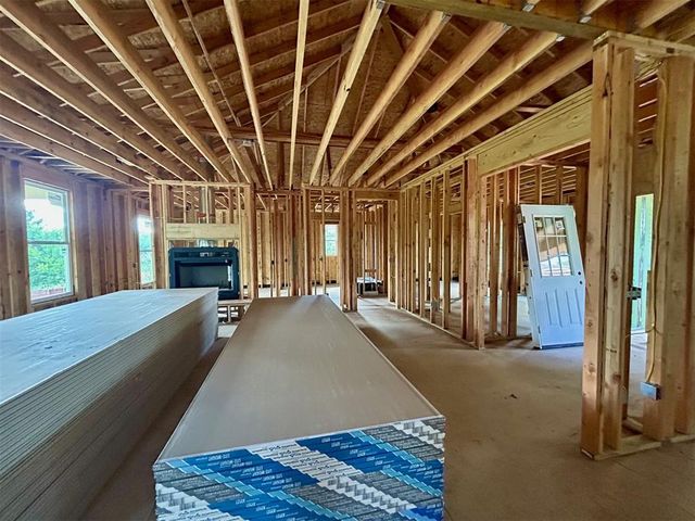 2465 Gina Court, Guthrie, OK 73044