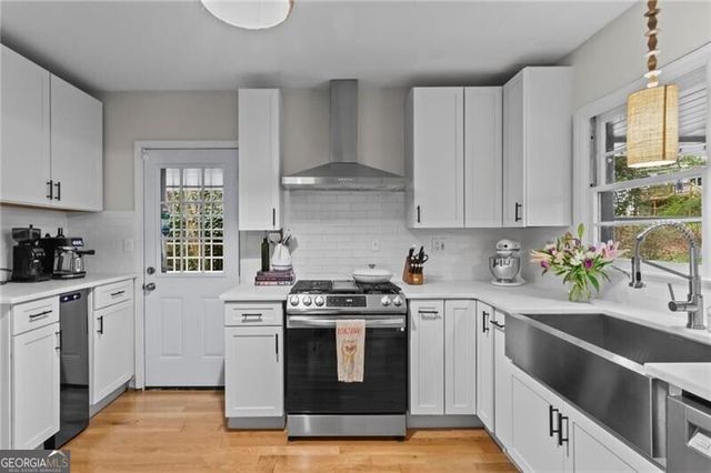 2333 Ferndale Drive, Atlanta, GA 30030