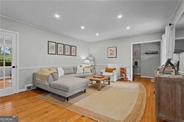 2333 Ferndale Drive, Atlanta, GA 30030