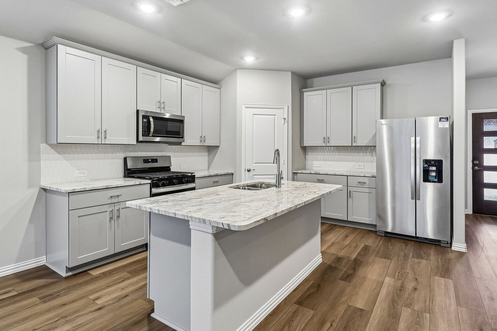 2525 Nicole Drive, Denton, TX 76208 — exterior