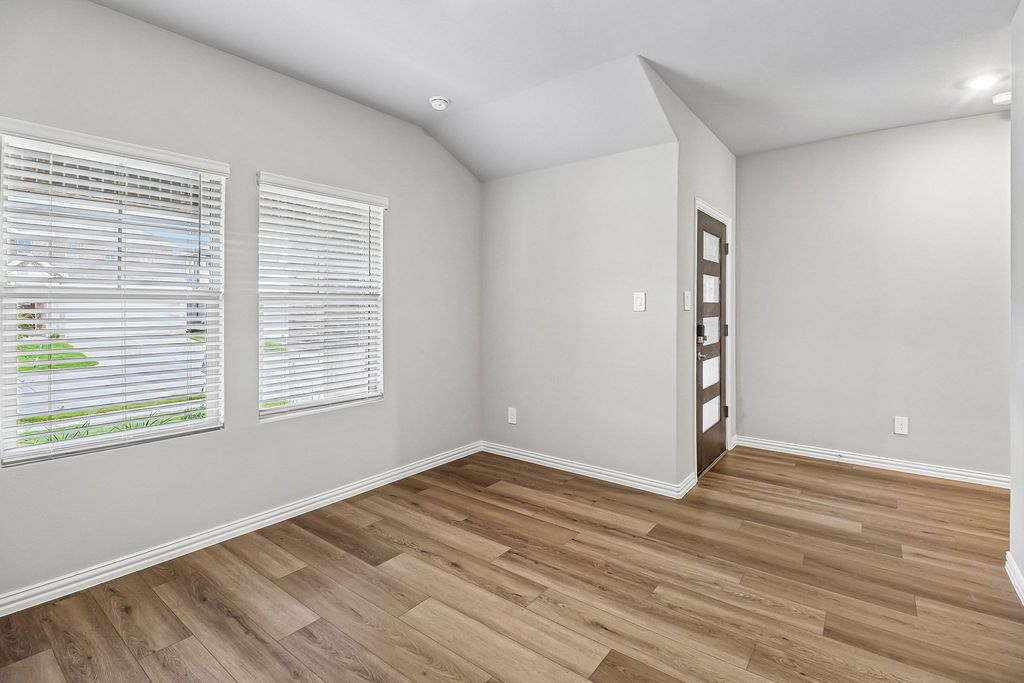 2525 Nicole Drive, Denton, TX 76208 — photo 5