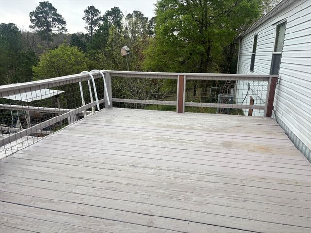 151 Cottletown RD, Smithville, TX 78957