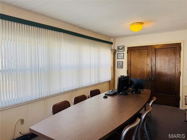 1001 Center Street, Hannibal, MO 63401