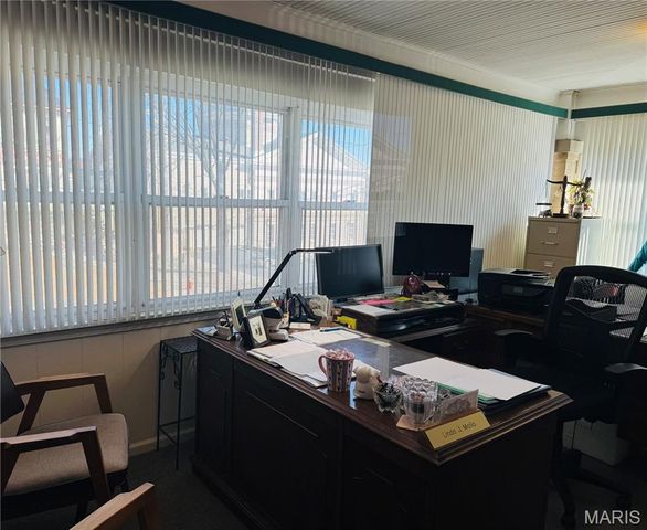 1001 Center Street, Hannibal, MO 63401