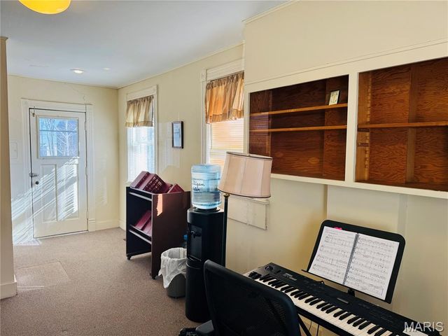 1001 Center Street, Hannibal, MO 63401