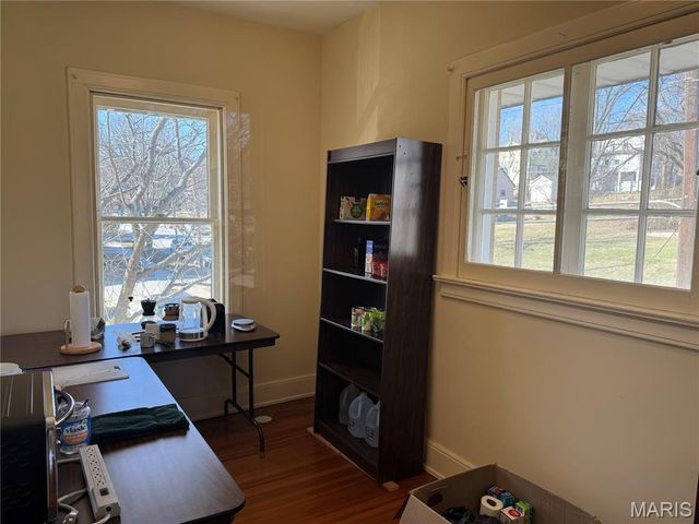 1001 Center Street, Hannibal, MO 63401