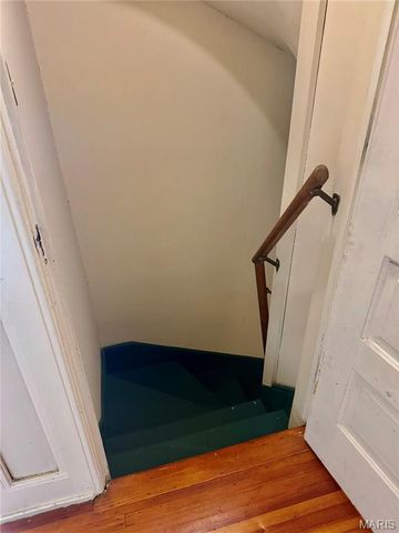 1001 Center Street, Hannibal, MO 63401