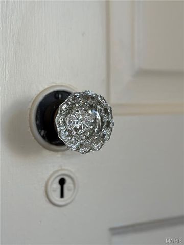 1001 Center Street, Hannibal, MO 63401