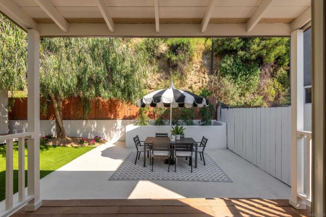 2711 N Arroyo Drive, San Diego, CA 92103