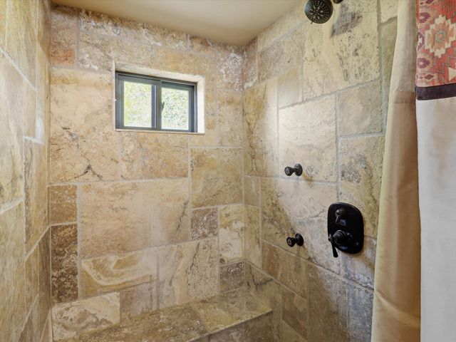 71 Nature Pointe Drive, Tijeras, NM 87059