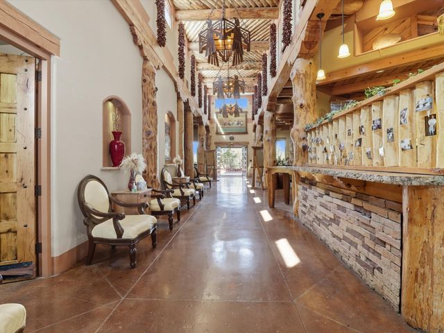 71 Nature Pointe Drive, Tijeras, NM 87059