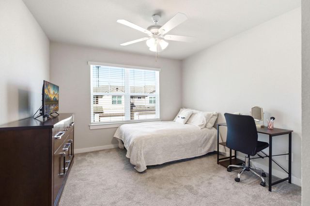 17205 Leafroller DR B, Pflugerville, TX 78660