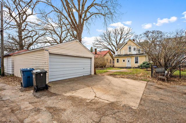 2841 39th Avenue S, Minneapolis, MN 55406
