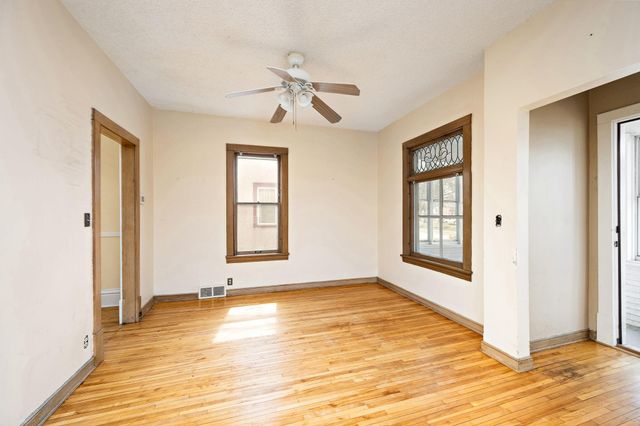 2841 39th Avenue S, Minneapolis, MN 55406