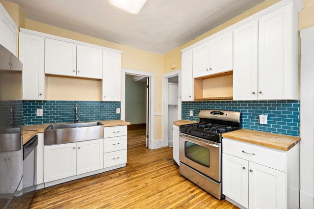 2841 39th Avenue S, Minneapolis, MN 55406