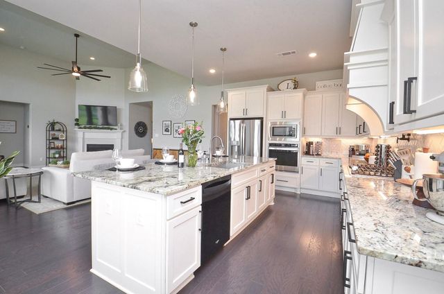 2131 Berry Trace Court, Manvel, TX 77578
