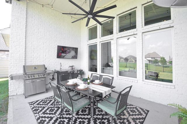 2131 Berry Trace Court, Manvel, TX 77578