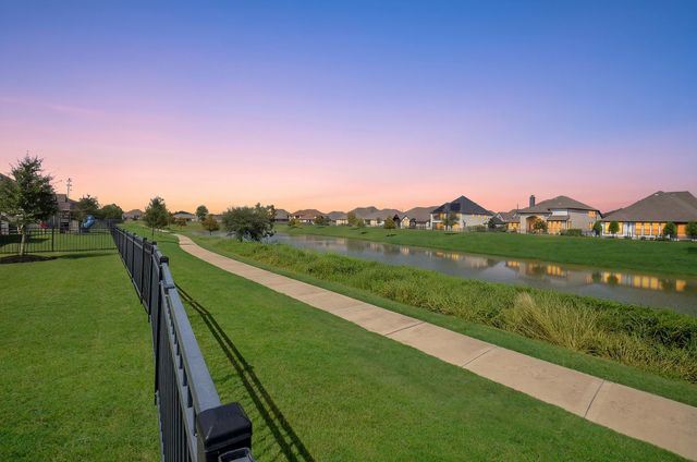 2131 Berry Trace Court, Manvel, TX 77578