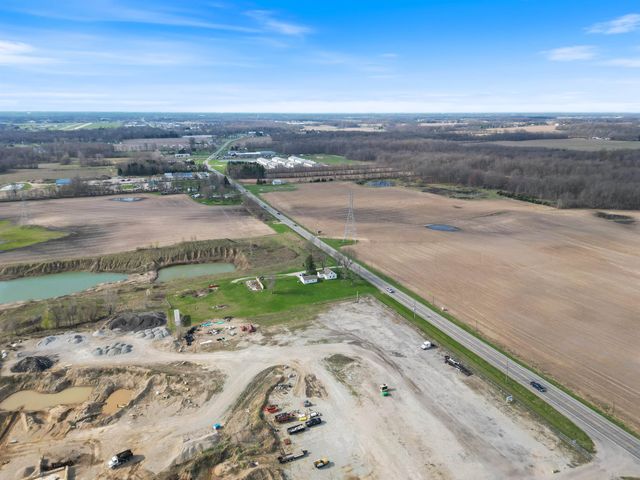 5290 N State Road 15 Road, Warsaw, IN 46582