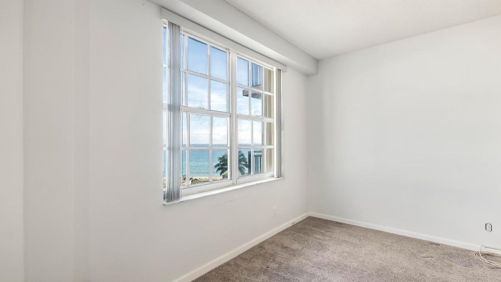 Image 37 of property listing at 3475 S Ocean Boulevard 5140, Palm Beach, FL 33480