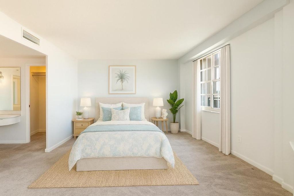 Image 38 of property listing at 3475 S Ocean Boulevard 5140, Palm Beach, FL 33480