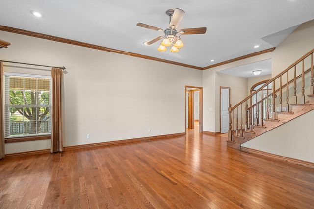 709 N Zion Way, Nixa, MO 65714