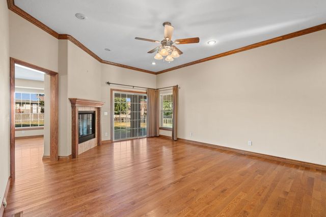 709 N Zion Way, Nixa, MO 65714