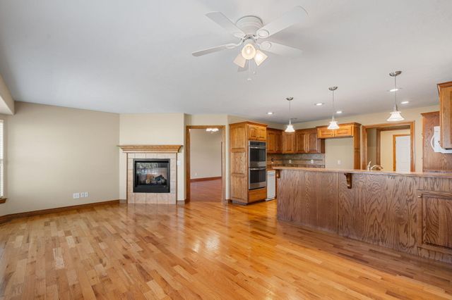 709 N Zion Way, Nixa, MO 65714