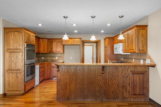 709 N Zion Way, Nixa, MO 65714