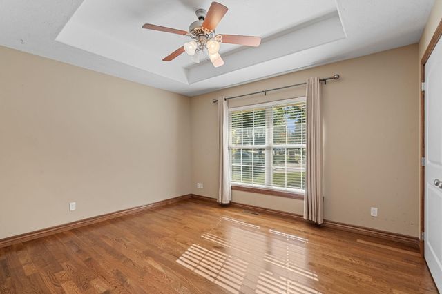 709 N Zion Way, Nixa, MO 65714