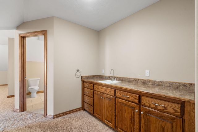 709 N Zion Way, Nixa, MO 65714