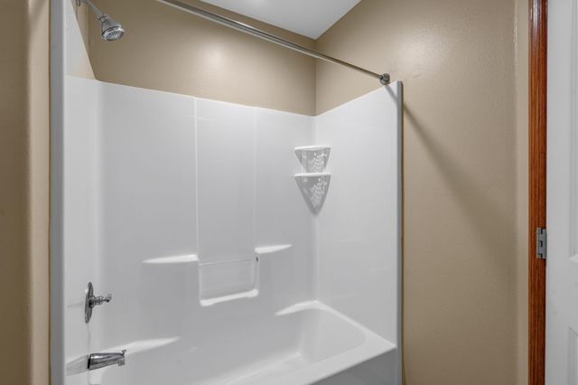 709 N Zion Way, Nixa, MO 65714