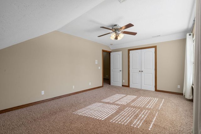 709 N Zion Way, Nixa, MO 65714