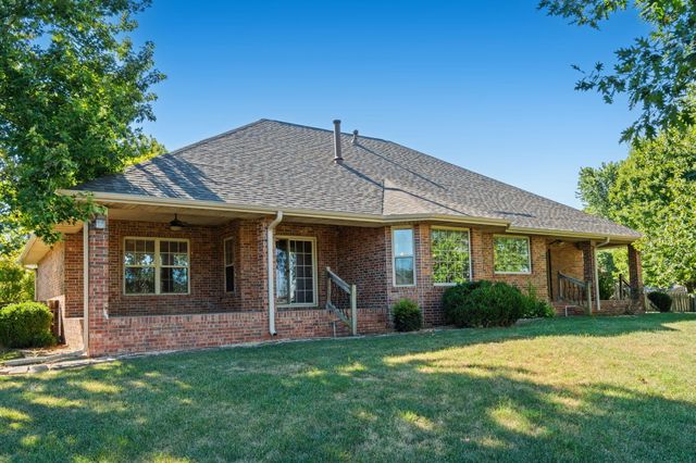 709 N Zion Way, Nixa, MO 65714