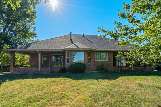 709 N Zion Way, Nixa, MO 65714