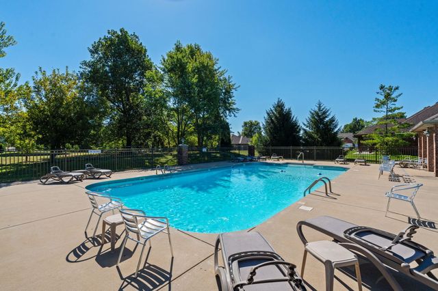 709 N Zion Way, Nixa, MO 65714