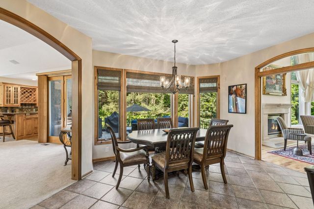 23 Scotch Pine Circle, Saint Paul, MN 55127
