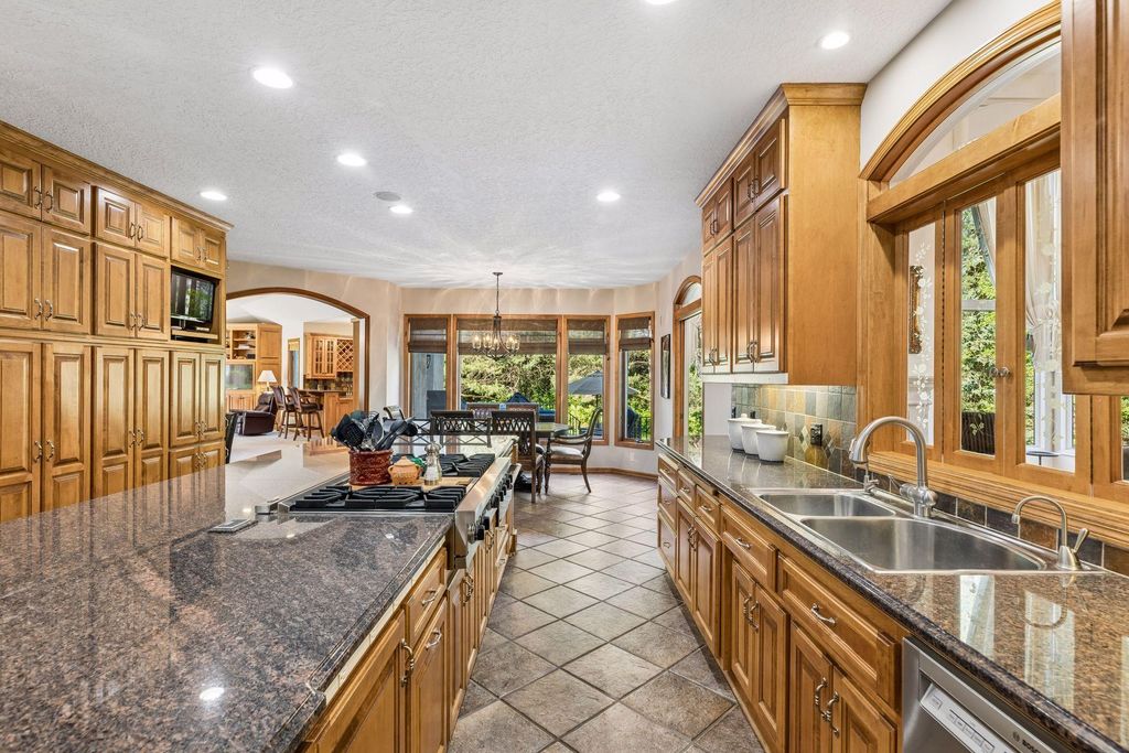 23 Scotch Pine Circle, North Oaks, MN 55127 — photo 3