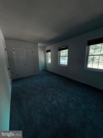 8915 GRANDHAVEN AVE, Upper Marlboro, MD 20772