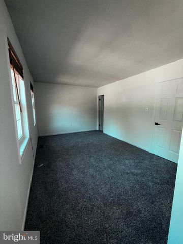 8915 GRANDHAVEN AVE, Upper Marlboro, MD 20772