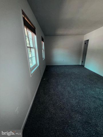 8915 GRANDHAVEN AVE, Upper Marlboro, MD 20772