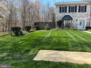 8915 GRANDHAVEN AVE, Upper Marlboro, MD 20772